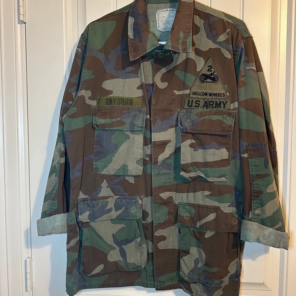 Army Field Jacket Coat Woodlands Camo Hot Weather (name patch) medium Regular